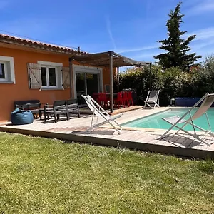 villa-jungle-house.hotels-rhonealpes.com/